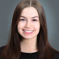 Chloe Kwiecien Bio Photo